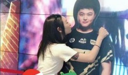 反差女友大赛第三季百度云,萌系少女变身霸道总裁，笑料百出！